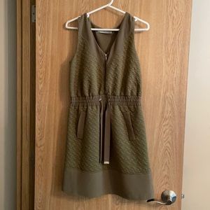 Sfera olive green dress size S new vacation beach dress sleeveless